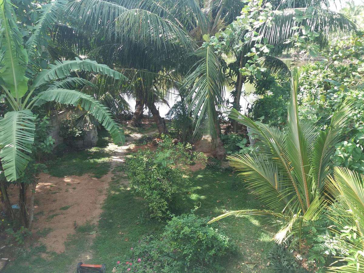 Ishitha Homestay Tangalle Esterno foto